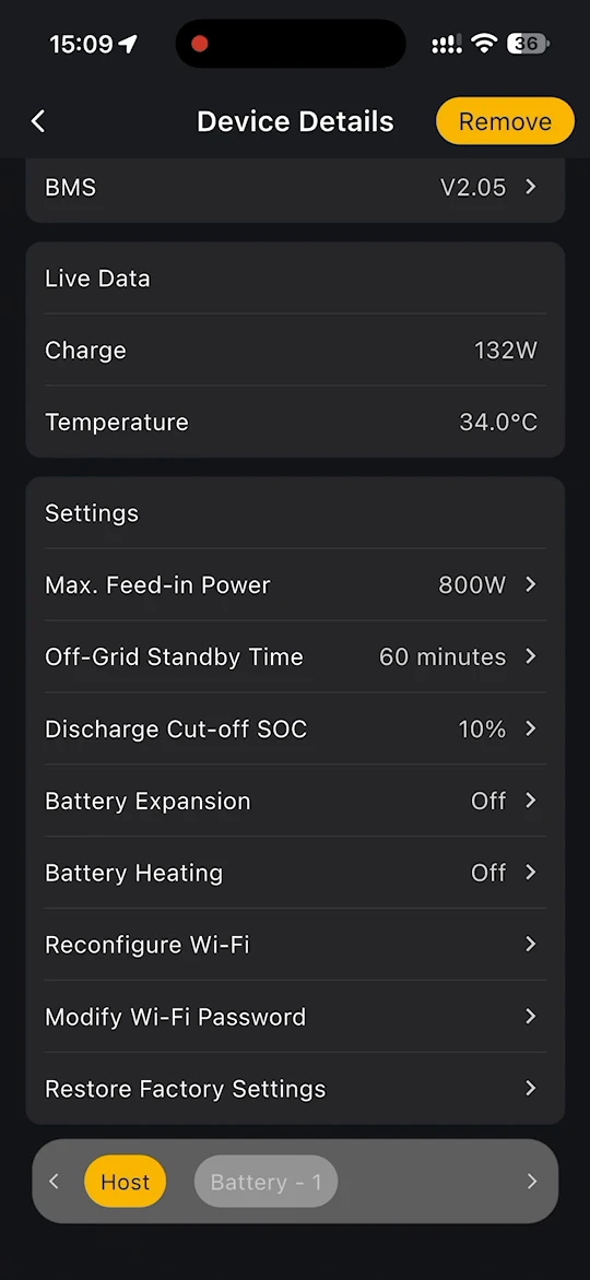Device Details page with the settings list and Max. Feed-in Power at 800W