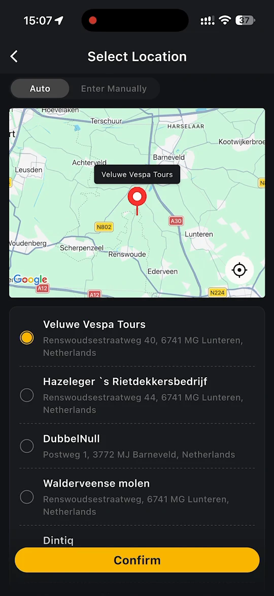 Pagina Locatie selecteren met een kaart en een lijst met adressen in de buurt